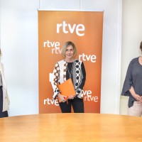 El CSIC recibe de RTVE una donación de 60.000 euros para impulsar la investigación de la Covid-19 El CSIC recibe de RTVE una donación de 60.000 euros para impulsar la investigación de la Covid-19