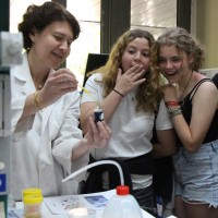 Algunos participantes de "Científic@s en prácticas" visitan cinco centros de investigación