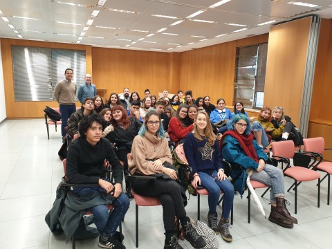 Sesión dedicada al estado del bienestar con el investigador del Instituto de Políticas y Bienes Públicos Sesión dedicada al estado del bienestar con el investigador del Instituto de Políticas y Bienes Públicos