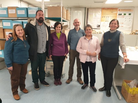 Visita al Laboratorio de arqueobiología y arqueobotánica, del Instituto de Historia Visita al Laboratorio de arqueobiología y arqueobotánica, del Instituto de Historia