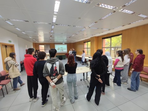 Alumnos del IES Los Olivos de Parla (Madrid)