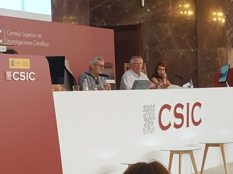 Antonio Lafuente durante su presentación sobre ciencia ciudadana Antonio Lafuente durante su presentación sobre ciencia ciudadana